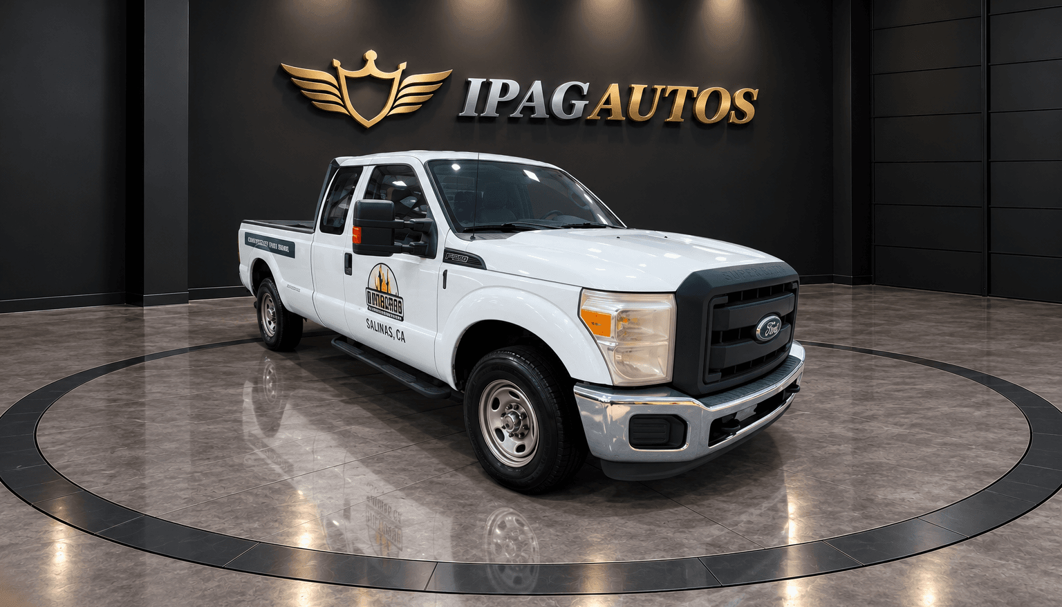 2011 FORD F-250 — photo 1 of 13